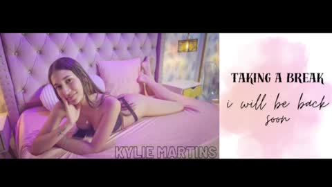 Snapshot of kylie_martins chatting on 22, 1, 2025 Kylie online show from 22, 1, 2025