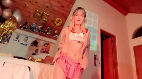 Snapshot of kyliekandy chatting on 23, 2, 2025 online show from 23, 2, 2025