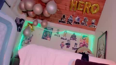 Snapshot of kyliekandy chatting on 9, 3, 2025 online show from 9, 3, 2025