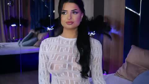 Snapshot of kyliekroftt chatting on 10, 11, 2025 Jenny online show from 10, 11, 2025