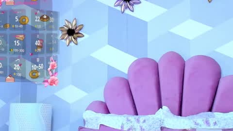 Snapshot of kyliemonnet chatting on 20, 2, 2025 Kylie jl online show from 20, 2, 2025