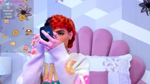 Snapshot of kyliemonnet chatting on 22, 2, 2025 Kylie jl online show from 22, 2, 2025