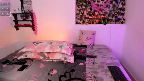 kylietimothee online show from 11, 3, 2026