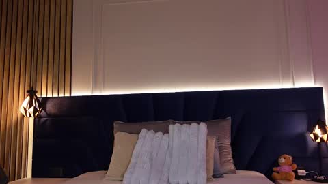 Kylie  online show from 1, 2, 2026