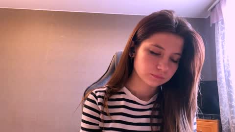 Snapshot of kymberlychimes chatting on 4, 4, 2026 Kary online show from 4, 4, 2026