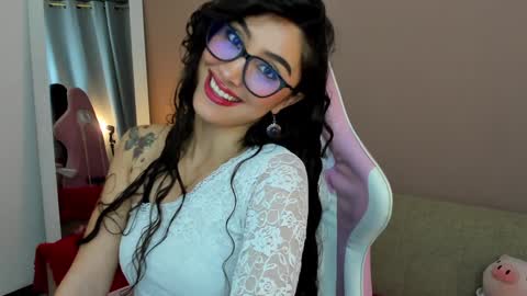 Kym Giraldo online show from 15, 1, 2025