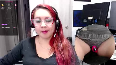 Snapshot of kyobiker223 chatting on 30, 11, 2025 kyobiker223 online show from 30, 11, 2025