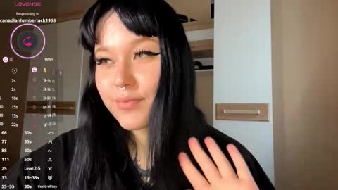 Snapshot of kyongsevenbergen chatting on 6, 11, 2025 Eva online show from 6, 11, 2025