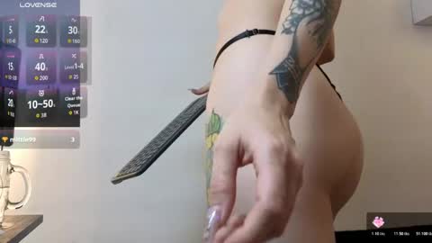 kyra_honey online show from 15, 4, 2026