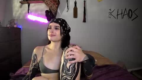 Snapshot of kyrachaos chatting on 15, 6, 2026 Kyra Chaos online show from 15, 6, 2026