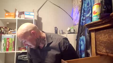 kyrowho online show from 15, 11, 2025