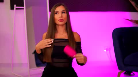 Snapshot of kyssaraplay chatting on 28, 11, 2025 Kyssa online show from 28, 11, 2025