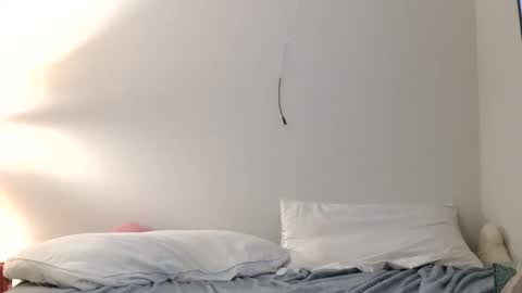 Lily online show from 2, 6, 2026