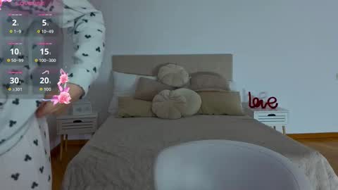 Margo  online show from 17, 10, 2025