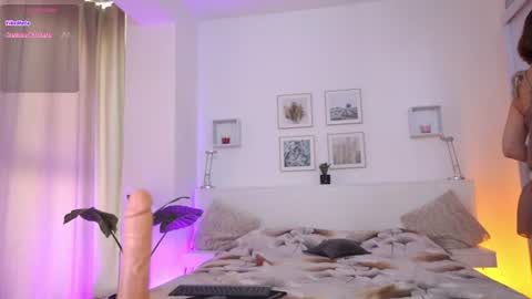 Viktoria White  online show from 25, 6, 2026