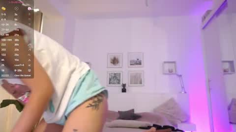 Viktoria White  online show from 29, 7, 2026
