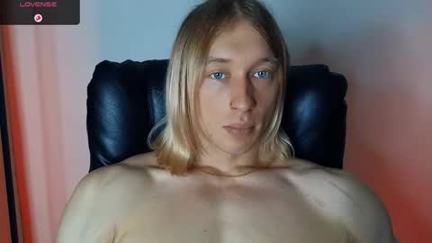 Snapshot of l_adonis_l chatting on 11, 5, 2026 Adonis online show from 11, 5, 2026