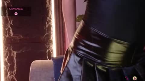 Snapshot of la_diabla_111_ chatting on 23, 10, 2025 Karime online show from 23, 10, 2025