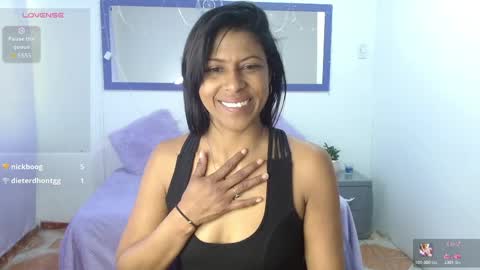 Snapshot of la_negritaa chatting on 8, 6, 2026 Sara online show from 8, 6, 2026