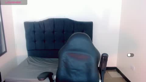 Snapshot of la_ratona_1 chatting on 24, 12, 2024 AriSaray online show from 24, 12, 2024