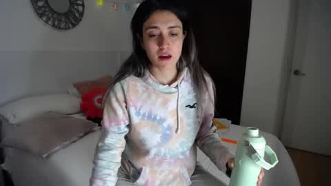 Snapshot of la_rola_ chatting on 28, 4, 2026 Catalina online show from 28, 4, 2026