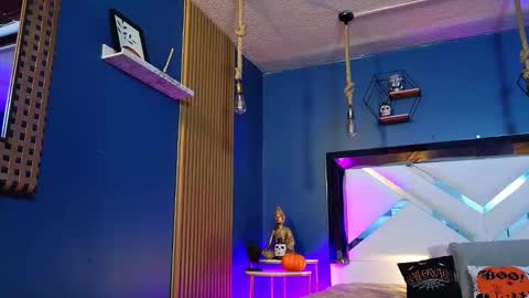 Cris  online show from 10, 10, 2025