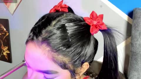 Snapshot of laau_hot1 chatting on 21, 11, 2025 danny online show from 21, 11, 2025