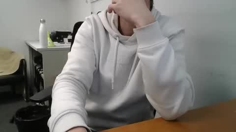 labelette007 online show from 6, 2, 2026