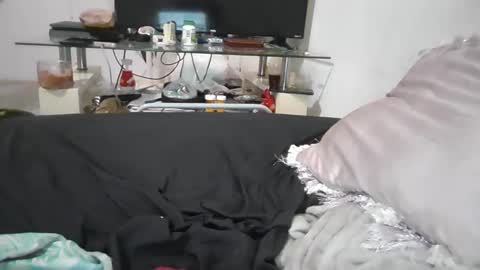 Snapshot of labestia033 chatting on 12, 9, 2025 jose online show from 12, 9, 2025