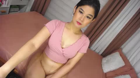 Snapshot of labonita_carla chatting on 6, 1, 2025 CARLA online show from 6, 1, 2025