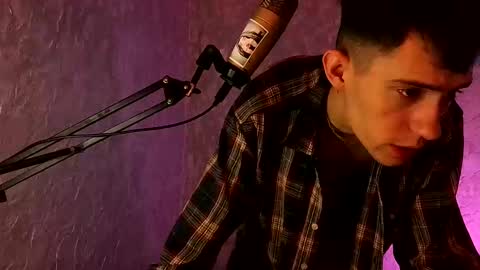 Snapshot of labour_guy chatting on 21, 2, 2025 Marco online show from 21, 2, 2025