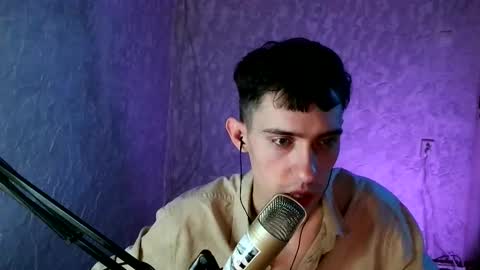 Snapshot of labour_guy chatting on 22, 2, 2025 Marco online show from 22, 2, 2025