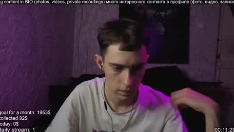 Snapshot of labour_guy chatting on 6, 10, 2025 Marco online show from 6, 10, 2025