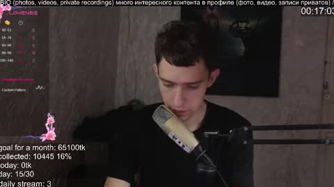 Snapshot of labour_guy chatting on 18, 10, 2025 Marco online show from 18, 10, 2025