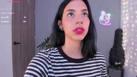 Snapshot of labrika_ chatting on 24, 10, 2025 Labrika online show from 24, 10, 2025