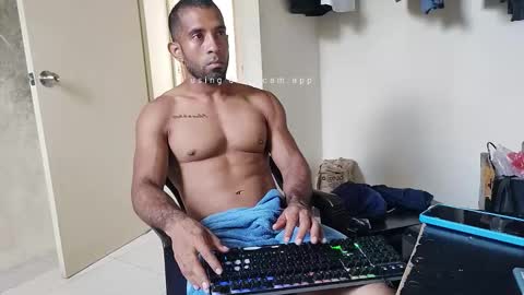 Snapshot of lacasadelosmunecosbq chatting on 6, 11, 2025 Bruno Smith online show from 6, 11, 2025