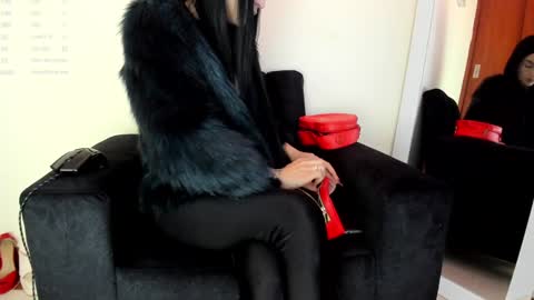 lace_victoria online show from 23, 12, 2024