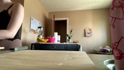 lacedinsin online show from 11, 4, 2026