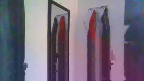 laceieizlaced online show from 8, 4, 2026