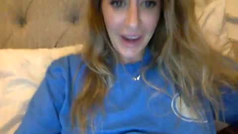 Snapshot of laceylayne96 chatting on 18, 6, 2026 laceylayne96 online show from 18, 6, 2026