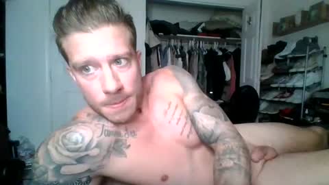 Snapshot of lacrioxcum18 chatting on 31, 12, 2024 lacrioxcum18 online show from 31, 12, 2024