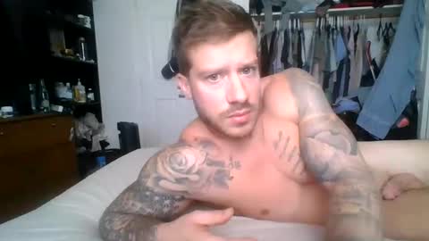 Snapshot of lacrioxcum18 chatting on 20, 9, 2025 lacrioxcum18 online show from 20, 9, 2025