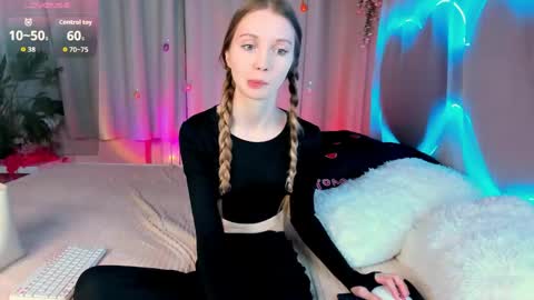 Snapshot of lada2k4 chatting on 15, 4, 2026 Lada online show from 15, 4, 2026