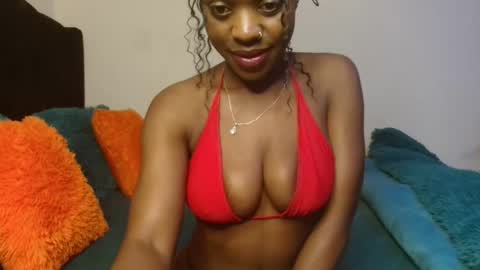 Snapshot of ladasha_montaz chatting on 19, 9, 2025 ladasha online show from 19, 9, 2025