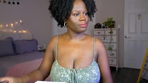 La Diosa Selene online show from 22, 5, 2026