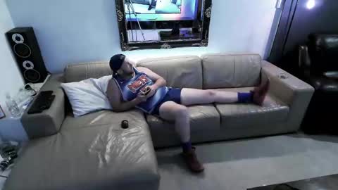 Hectic online show from 4, 1, 2025