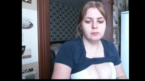 lady cute cat29 online show from 18, 12, 2025