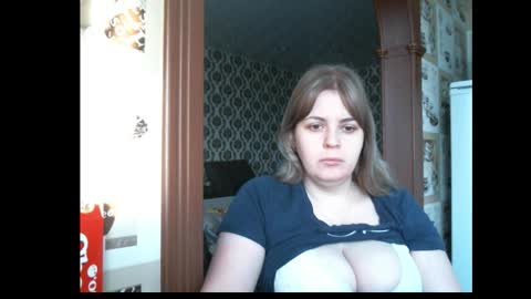 lady cute cat29 online show from 19, 12, 2025