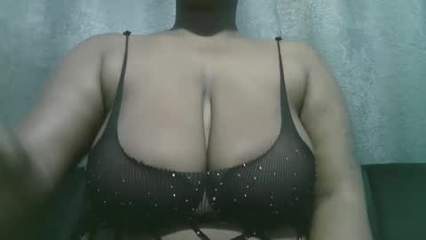 lady_dearra online show from 15, 9, 2025