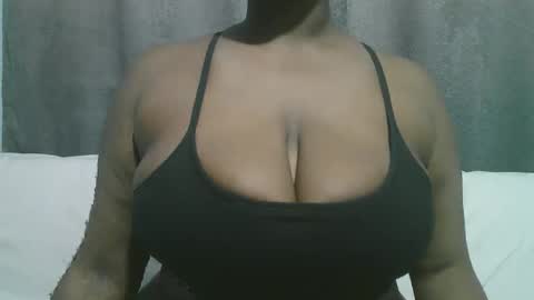 lady_dearra online show from 15, 9, 2025